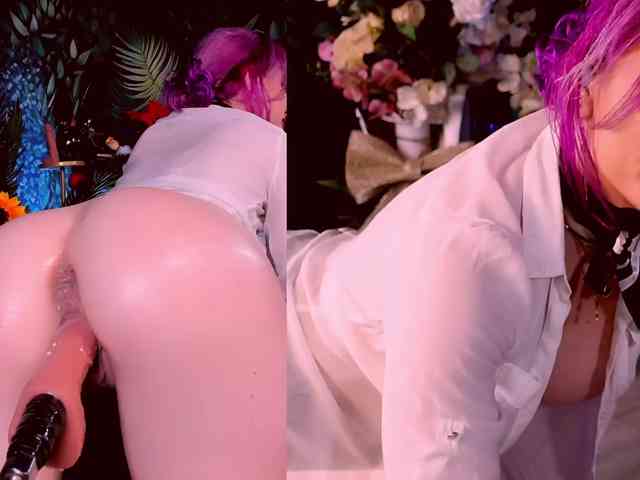 LolaHornyXXX webcam