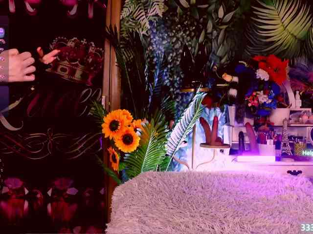 LolaHornyXXX webcam