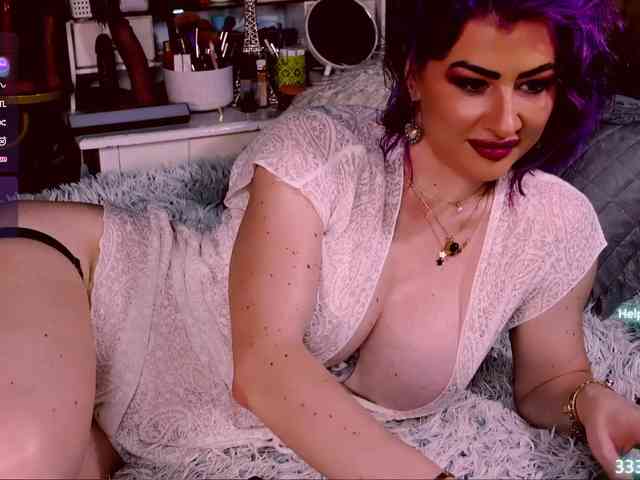 LolaHornyXXX webcam