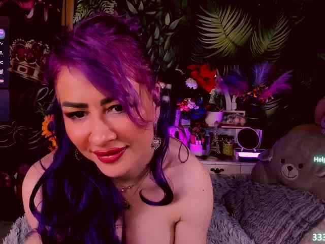 LolaHornyXXX webcam