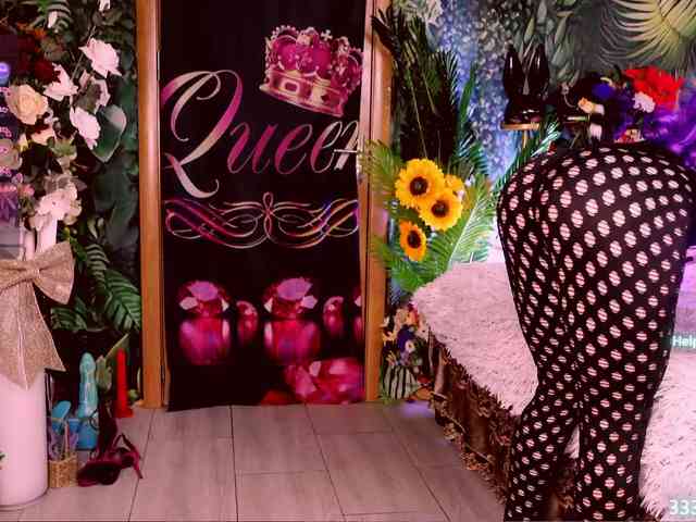 LolaHornyXXX webcam