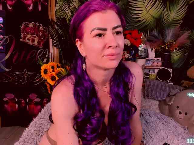 LolaHornyXXX webcam