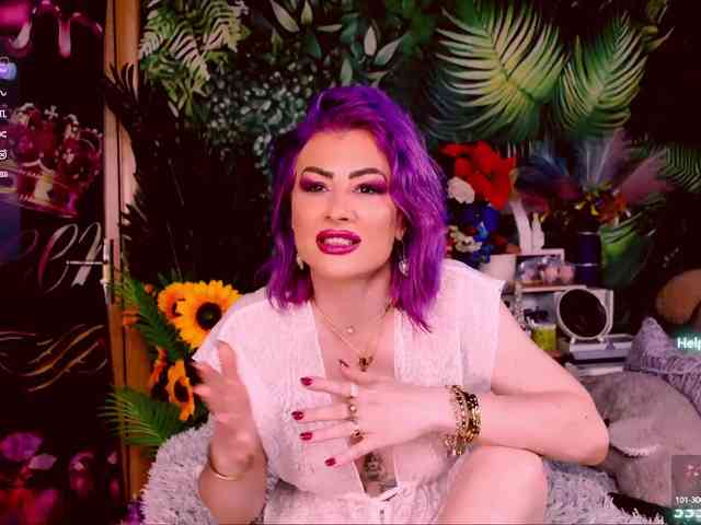 LolaHornyXXX webcam