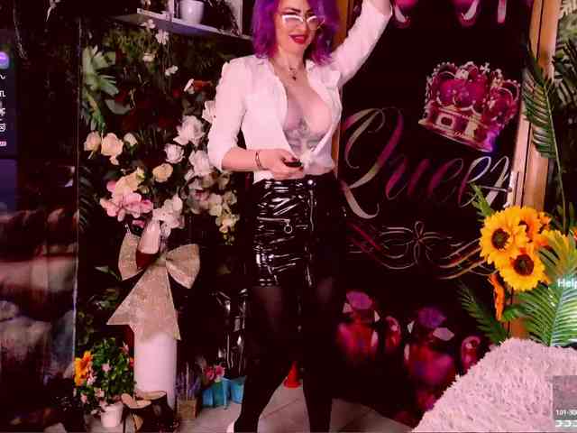 LolaHornyXXX webcam