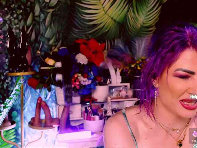 LolaHornyXXX webcam