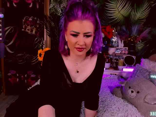 LolaHornyXXX webcam