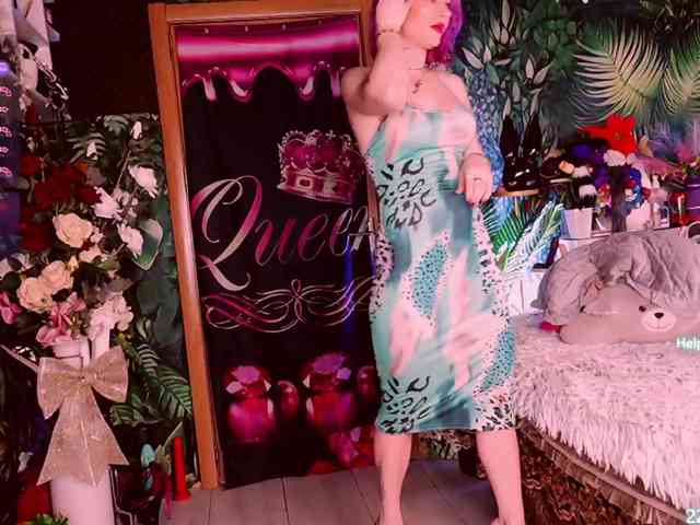 LolaHornyXXX webcam