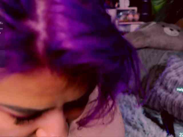 LolaHornyXXX webcam