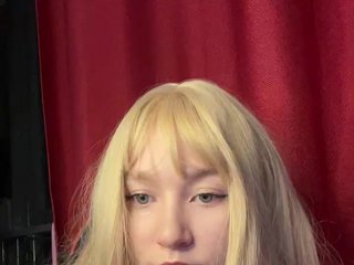_-KIM-_ Porn Show