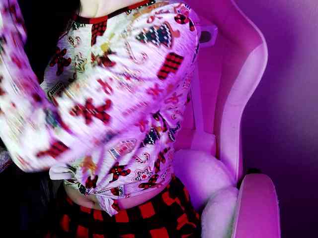 LolaDancing