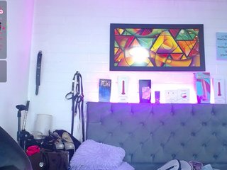 louise-nails Porn Show