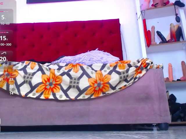 louise-nails's BongaCams show and profile