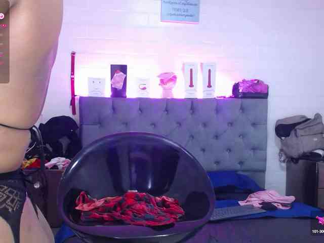 louise-nails webcam