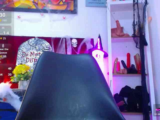 louise-nails webcam
