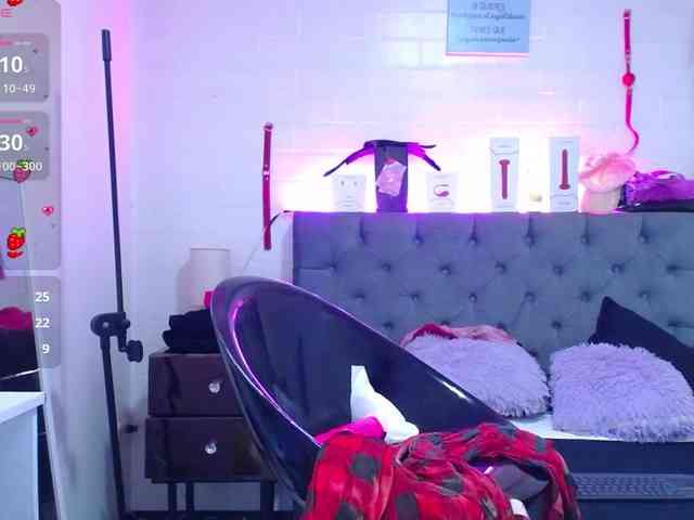 louise-nails webcam