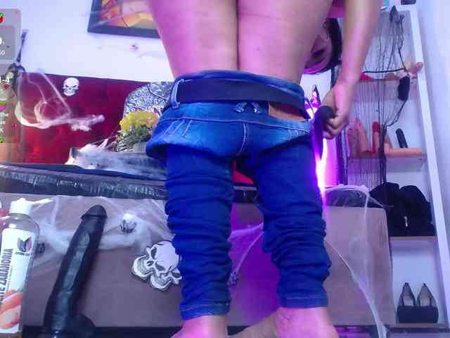 louise-nails webcam