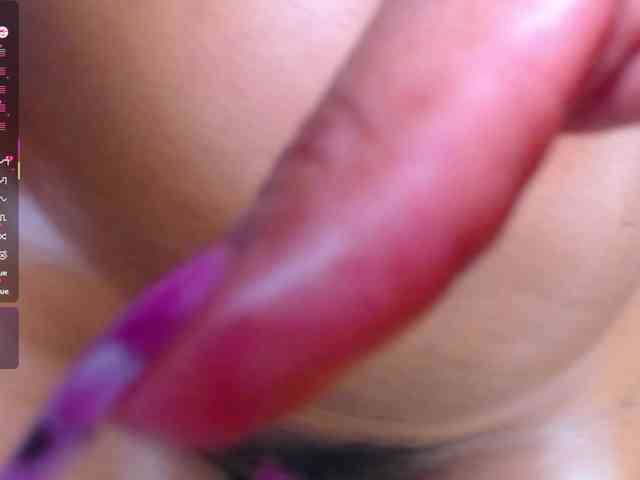 louise-nails webcam