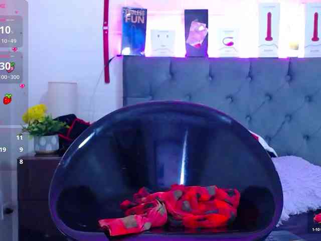 louise-nails webcam