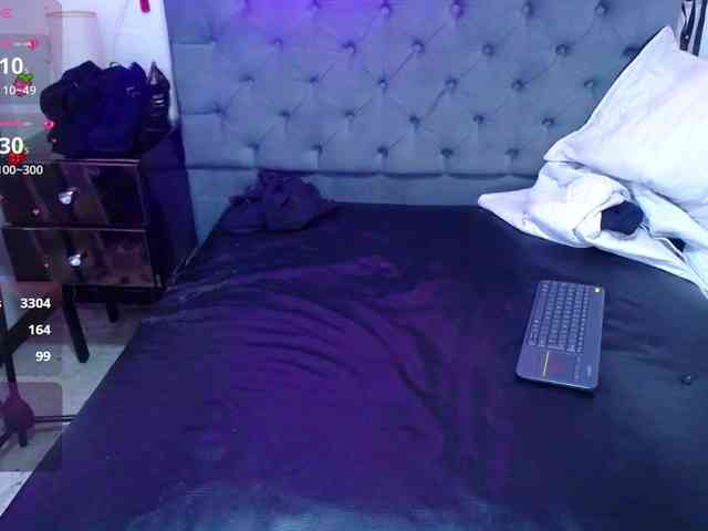 louise-nails webcam