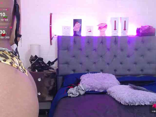 louise-nails webcam