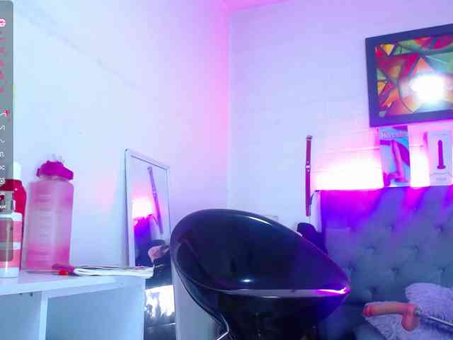 louise-nails webcam
