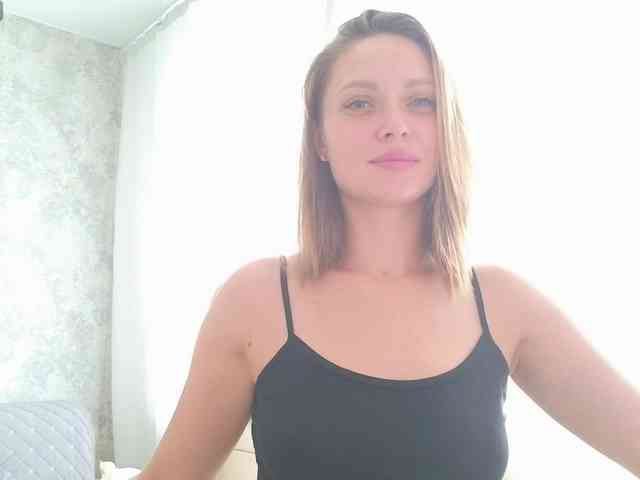 Opa-Lili Live Webcam on BongaCams