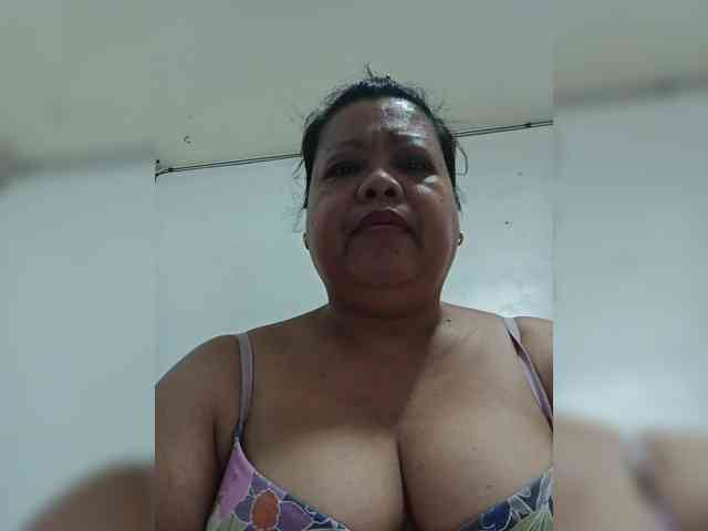 Hottynilda webcam