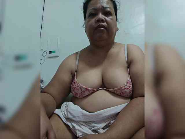 Hottynilda webcam