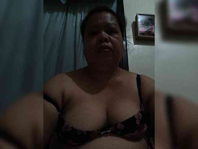Hottynilda webcam