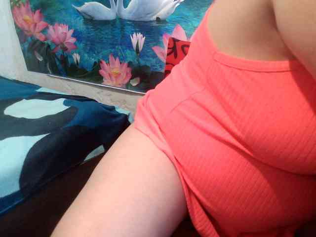 AnnaGoldXx webcam