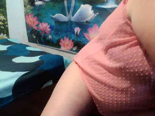 AnnaGoldXx webcam
