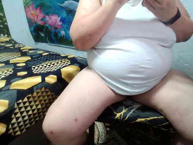 AnnaGoldXx webcam