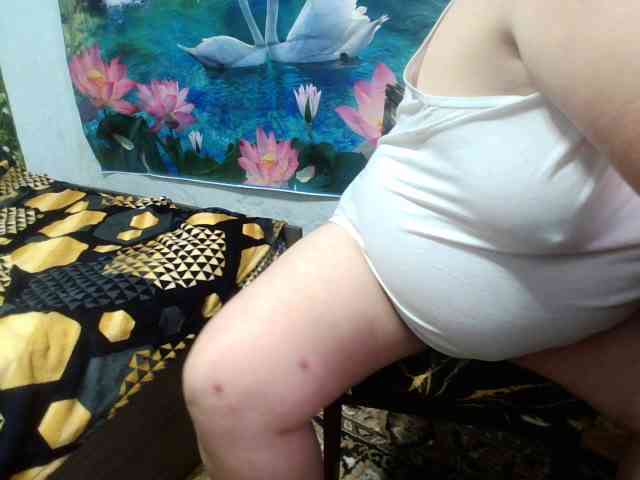 AnnaGoldXx webcam