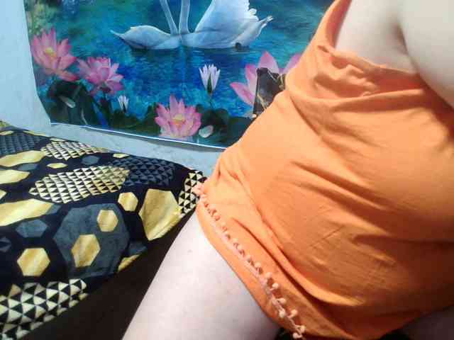 AnnaGoldXx webcam
