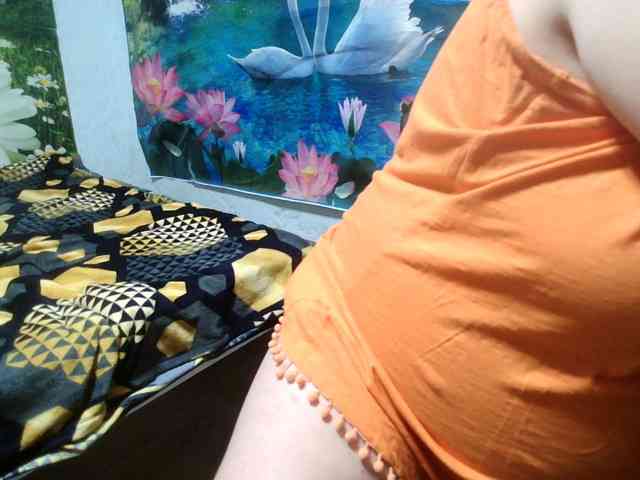 AnnaGoldXx webcam