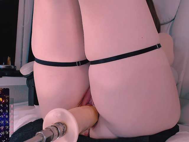 Marycum2u's BongaCams show and profile