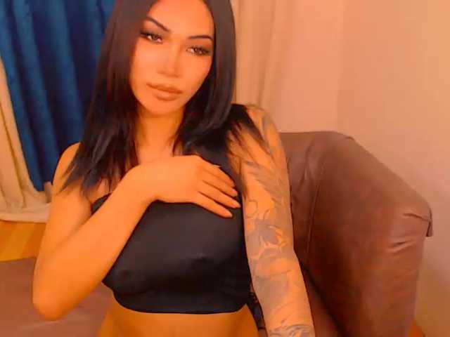 xqueenyunis