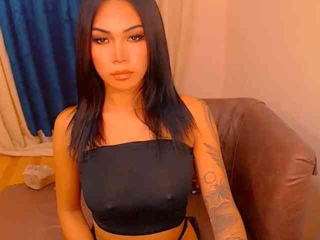 xqueenyunis