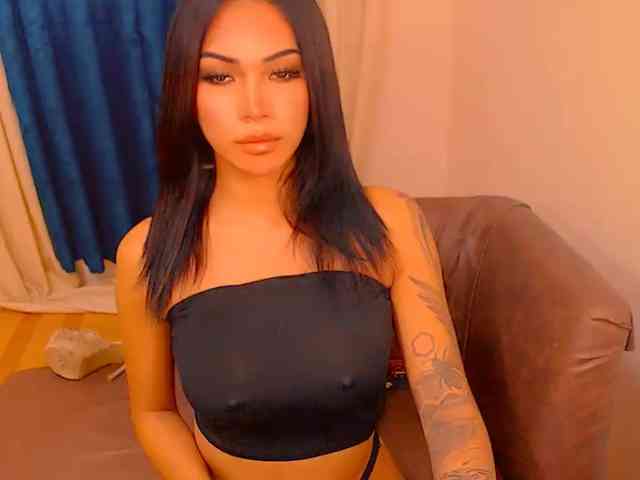 xqueenyunis