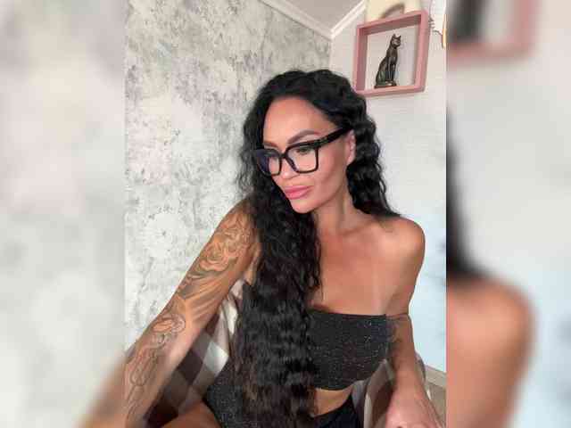 Beloved Live Webcam on BongaCams