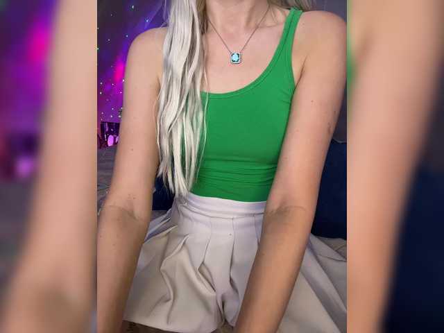 Cosmos13131's BongaCams show and profile