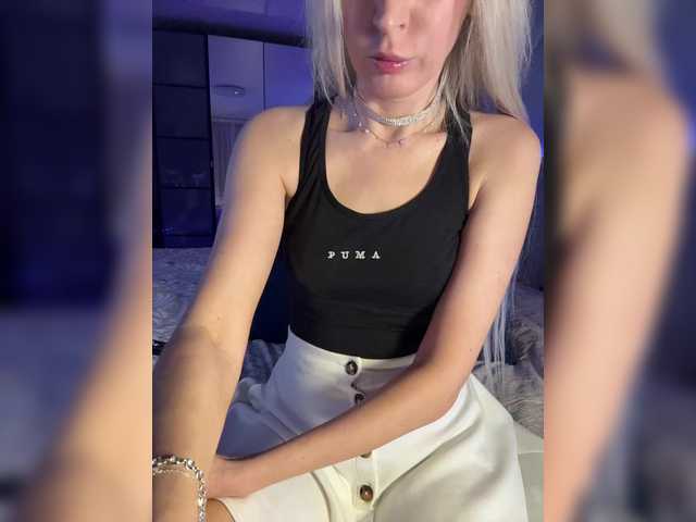 Cosmos13131's BongaCams show and profile