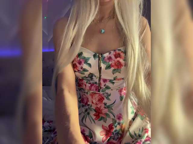 Cosmos13131's BongaCams show and profile