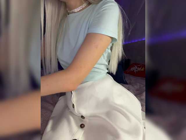 Cosmos13131's BongaCams show and profile