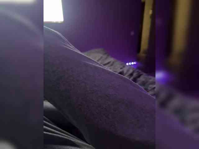 Cosmos13131 Live Webcam on BongaCams