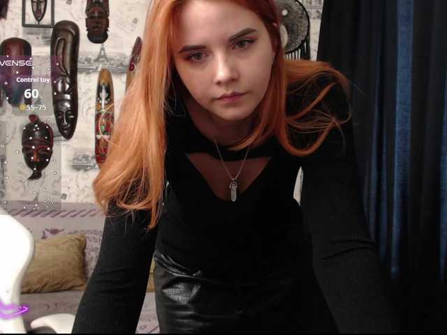 CrazyLaGirl's BongaCams show and profile