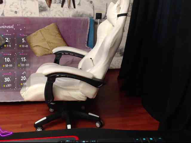 CrazyLaGirl CrazyLaGirl