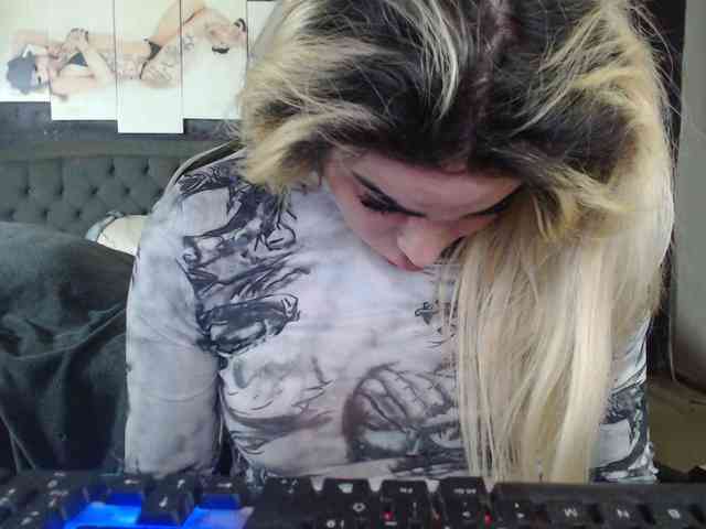AlineTatuada Live Webcam on BongaCams AlineTatuada Live Webcam on BongaCams