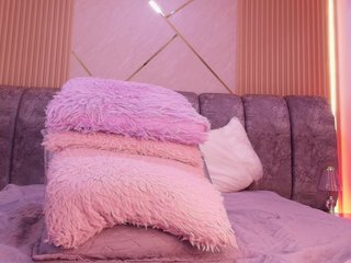 naia-blesed Porn Show