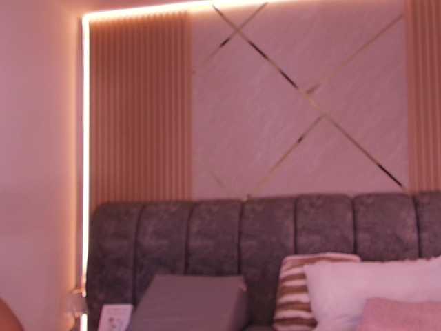 naia-blesed's BongaCams show and profile